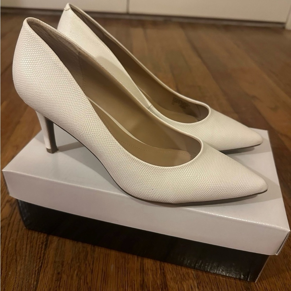 Alfani Elegant Cream Textured Heels